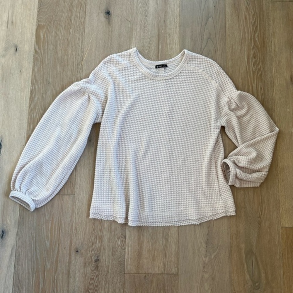 Very J Waffle Knit Balloon Long Sleeve Top in Oatmeal Womens Size Medium